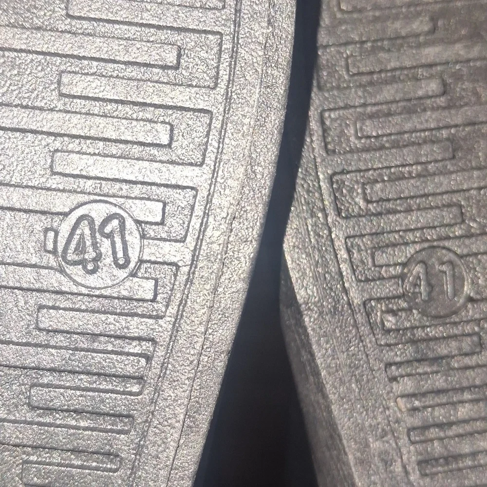 Skateboard Sneakers- Mens Sz 8 - Euro-41